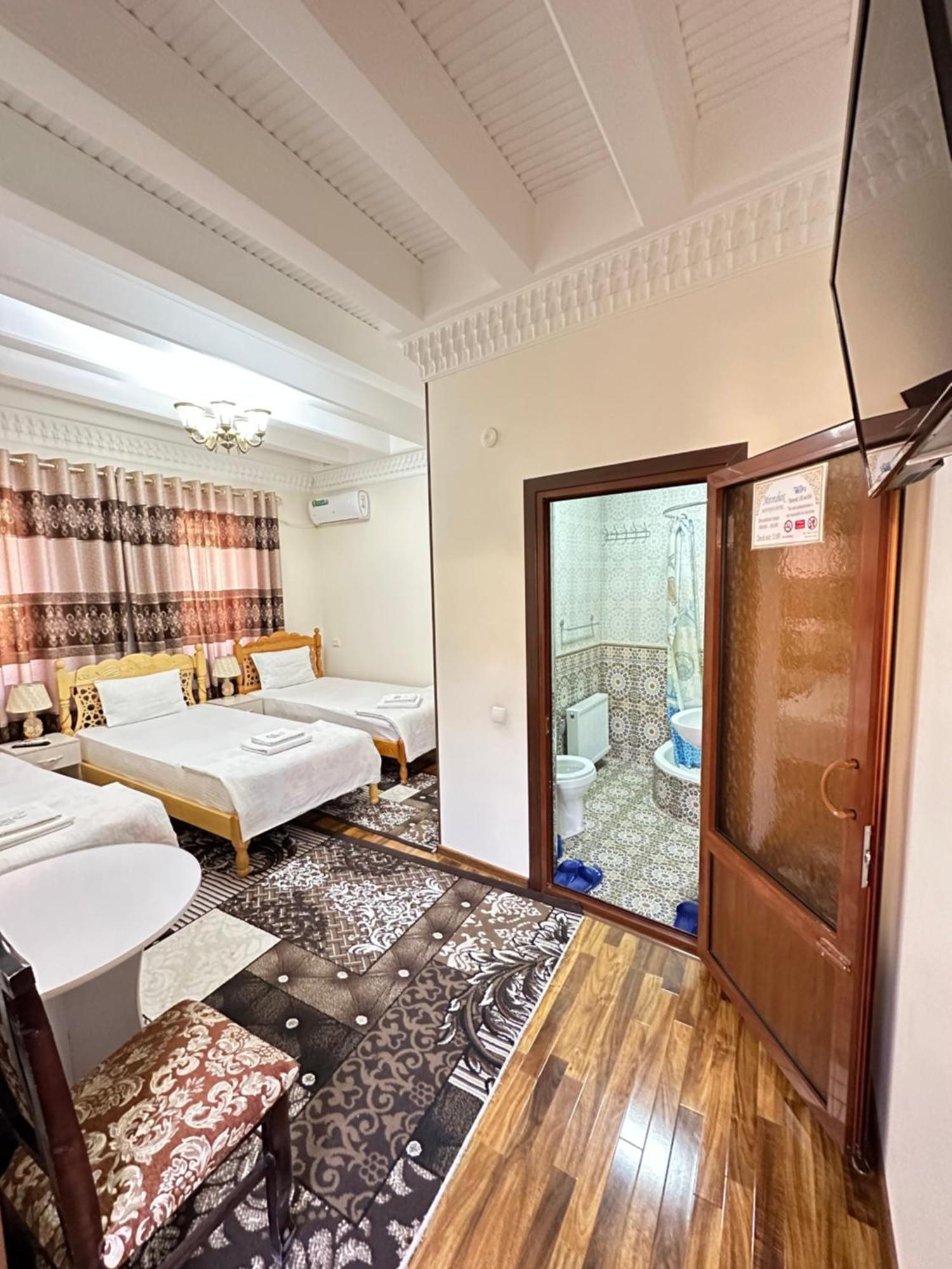 Hotel Mironshox Бухара Екстер'єр фото