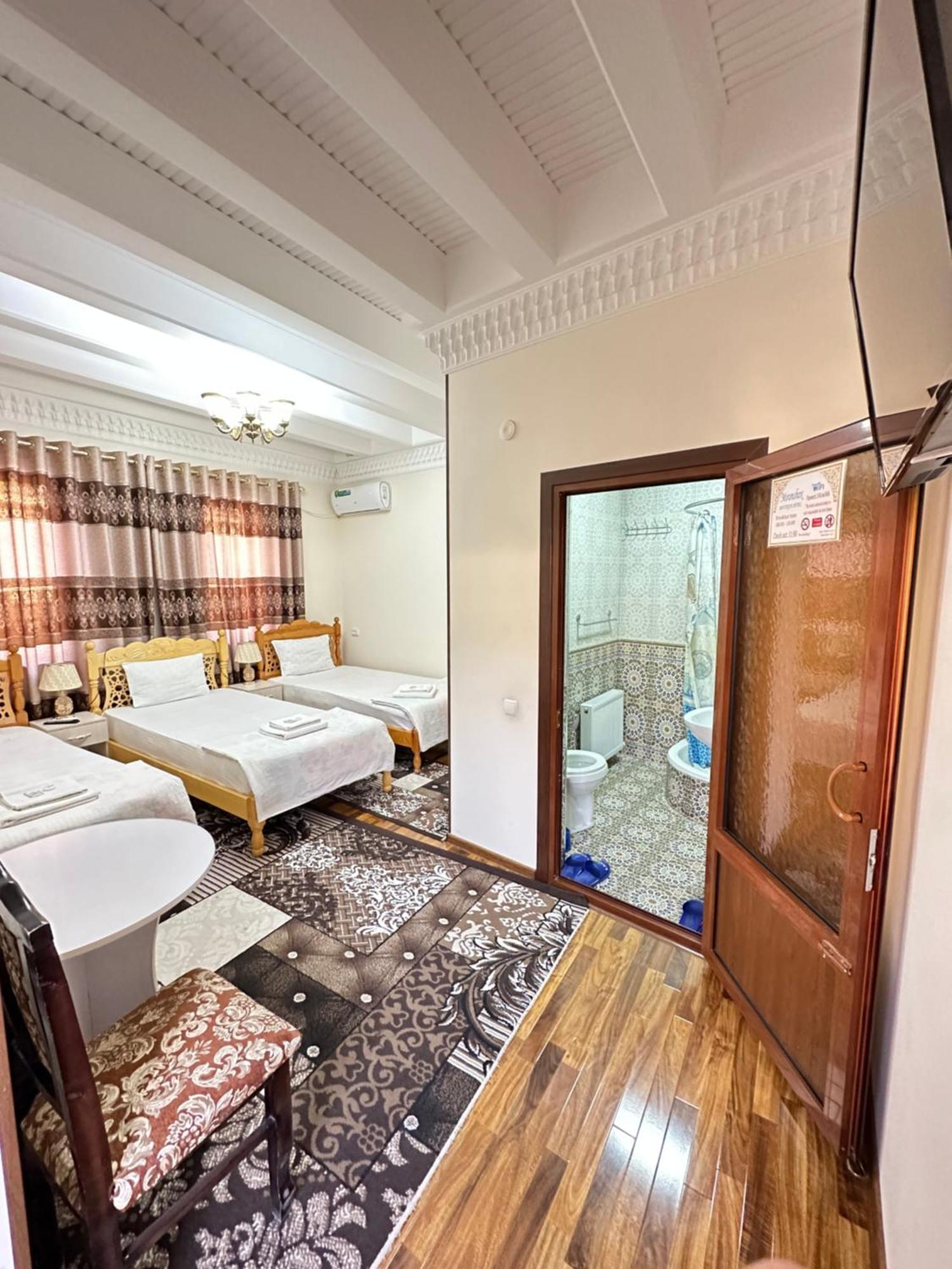 Hotel Mironshox Бухара Екстер'єр фото
