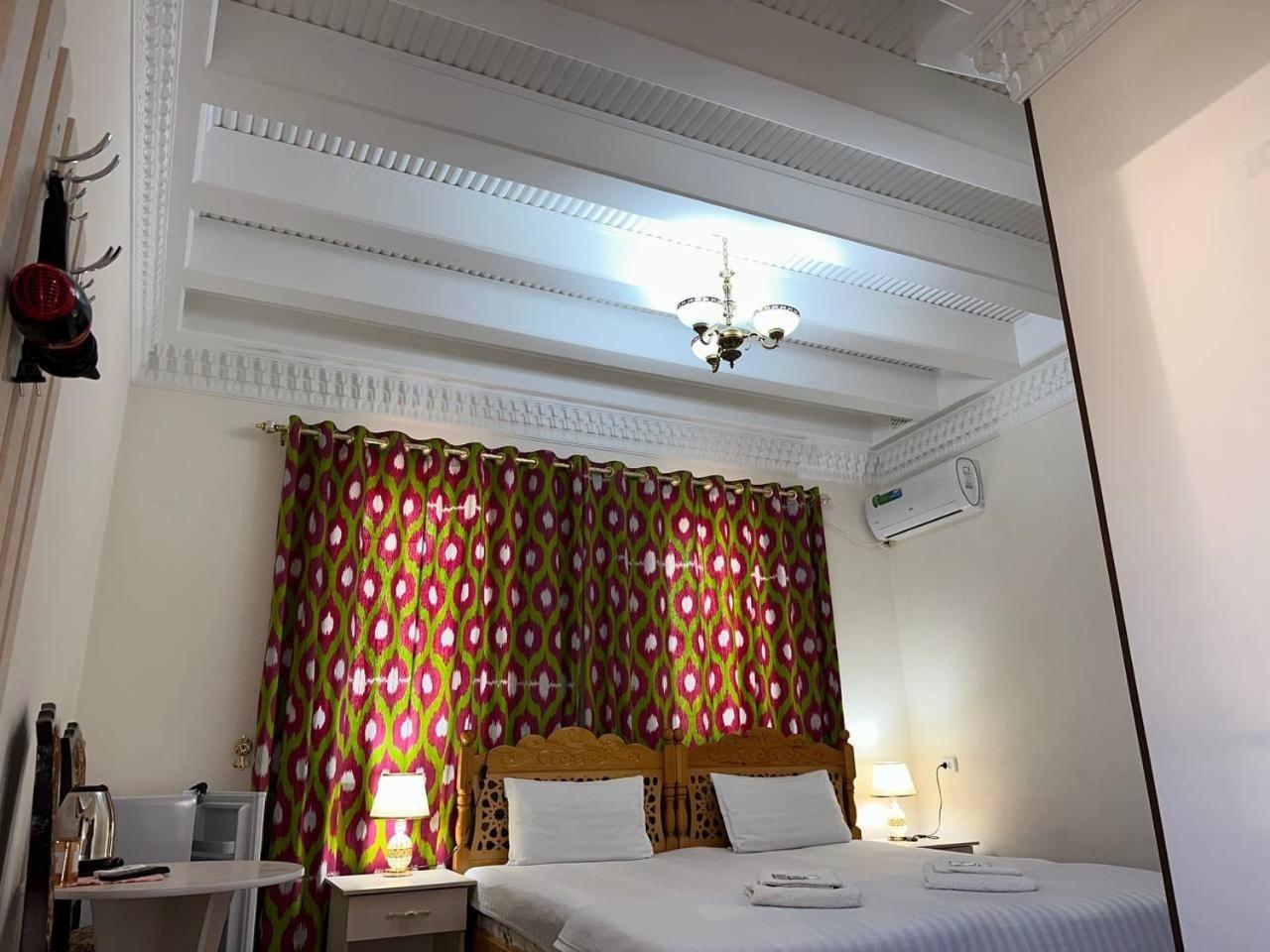 Hotel Mironshox Бухара Екстер'єр фото