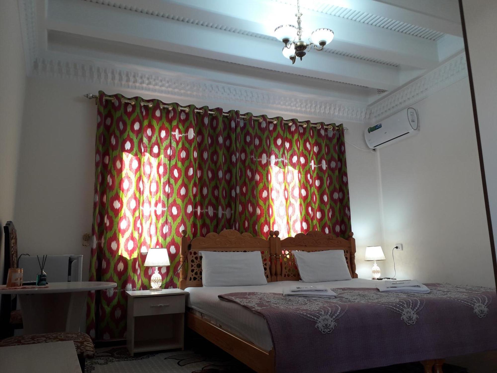 Hotel Mironshox Бухара Екстер'єр фото